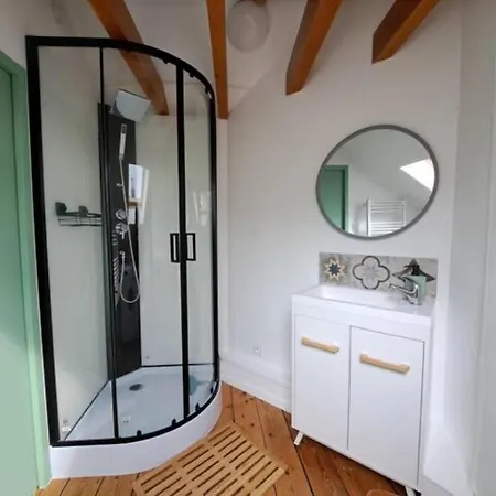 Le Verlaine - Appt Cosy Idealement Situe Apartmán